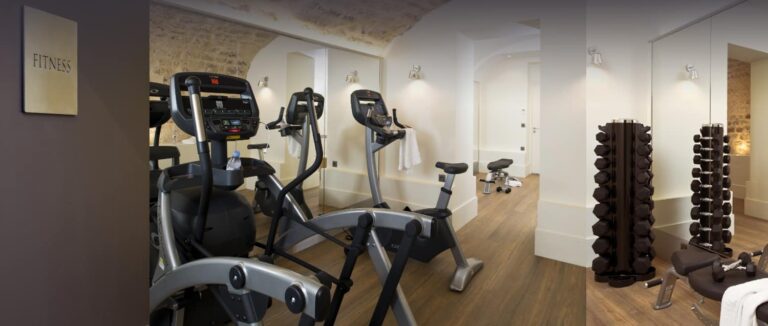 Photo d'un hotel équipé de machines de sport Athlex