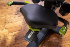 Photo de la selle du vélo sportsart Athlex